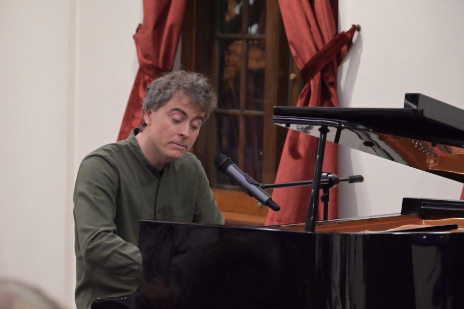 Music In Words With Paul Lewis: Performing Schubert